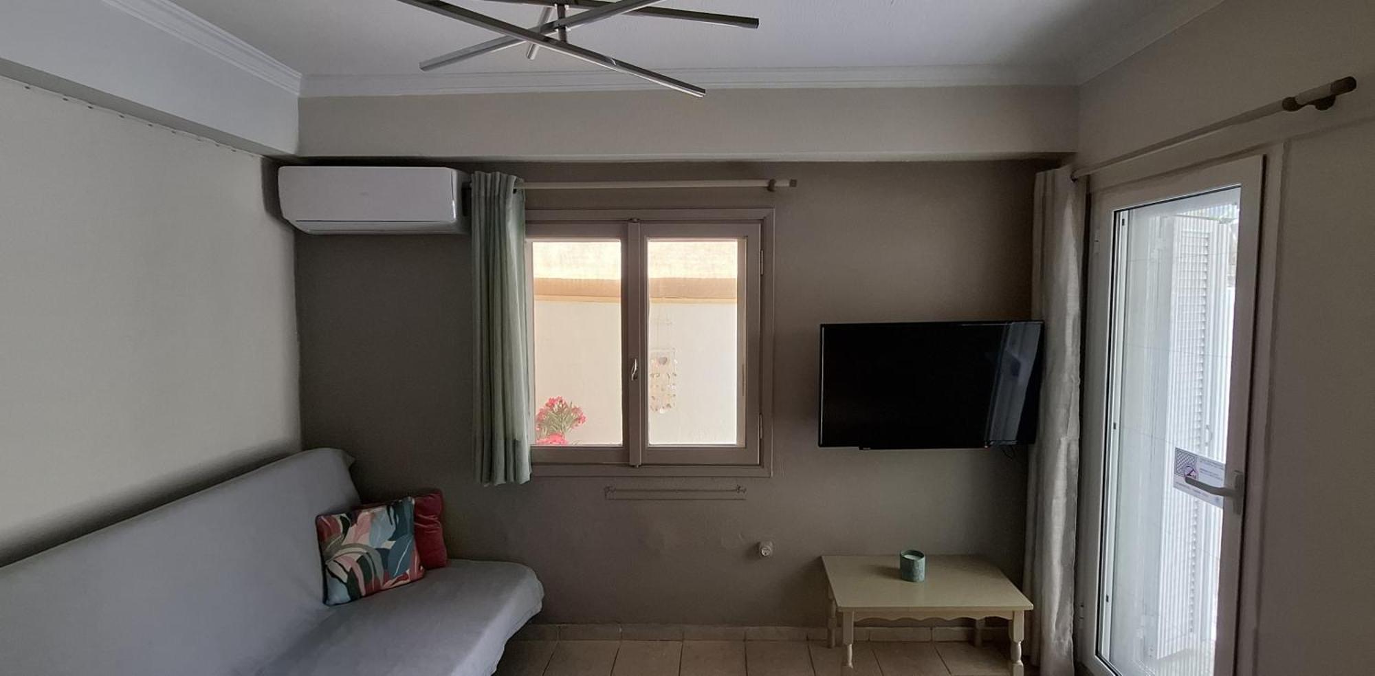 Honeybee4 - Cozy Studio Close To The Port, Airport & Athens Rafína Eksteriør bilde