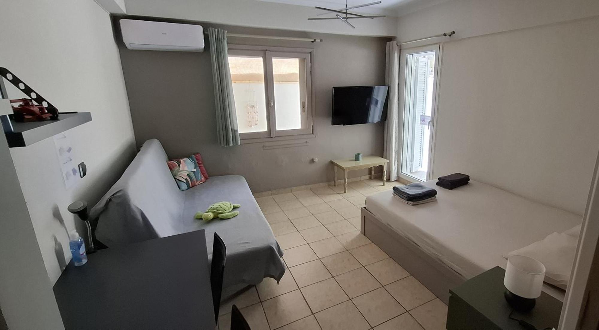 Honeybee4 - Cozy Studio Close To The Port, Airport & Athens Rafína Eksteriør bilde